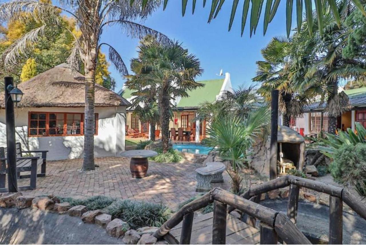 קמפטון פארק The Link Guest Lodge מראה חיצוני תמונה